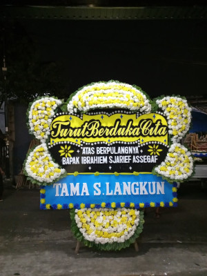 Papan Bunga Duka di Deleng Pokhkisen